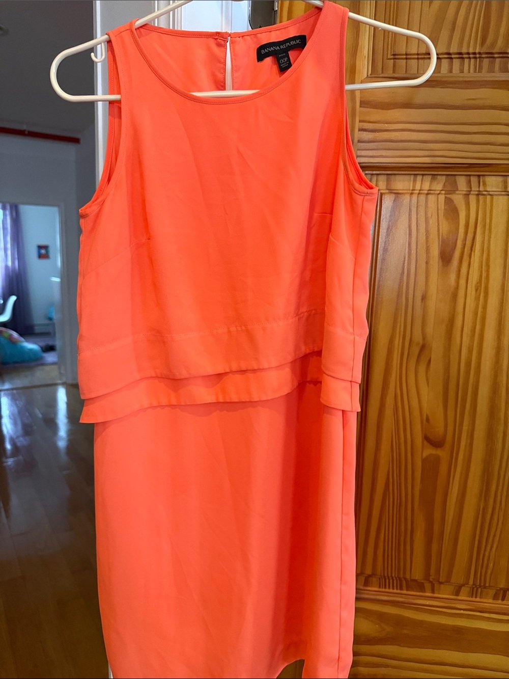 Department: Women - Tops Subcategory Identification